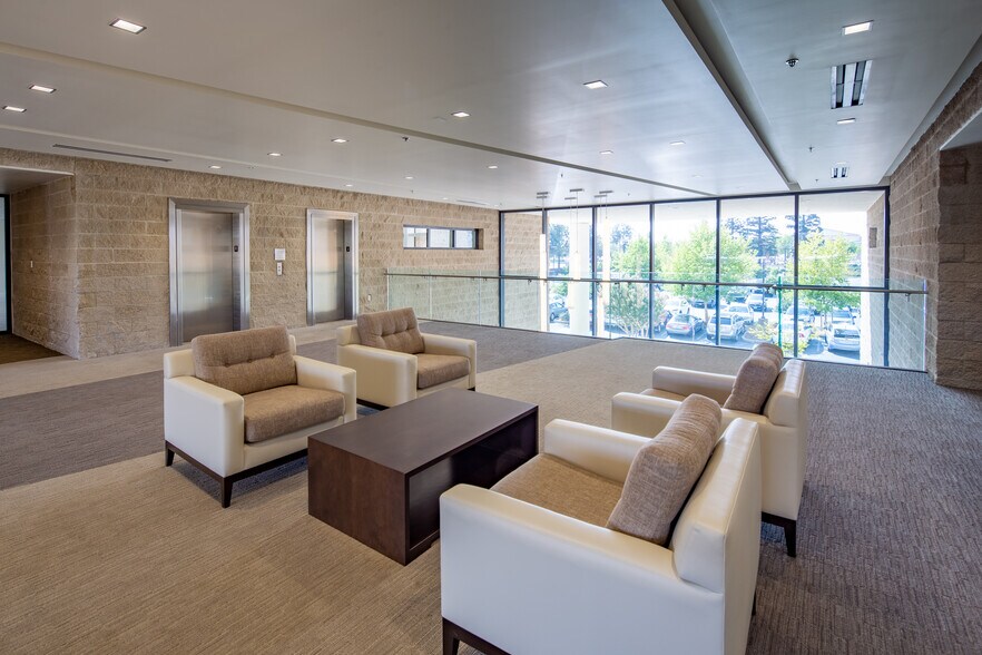 More Photos Of 7919 Folsom Blvd, Sacramento Office For Lease