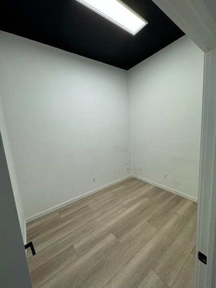 More Photos Of 832 Scarsdale Ave, Scarsdale Office For Lease