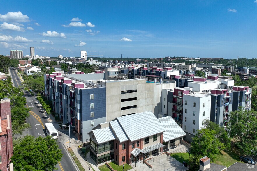 More Photos Of 924 W Pensacola St, Tallahassee Apartments For Lease