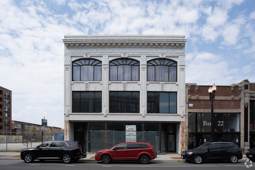More Photos Of 2246 S Michigan Ave, Chicago Storefront Retail Office For Sale