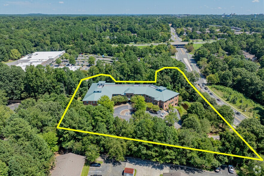 More Photos Of 610 Jones Ferry Rd, Carrboro Medical For Lease