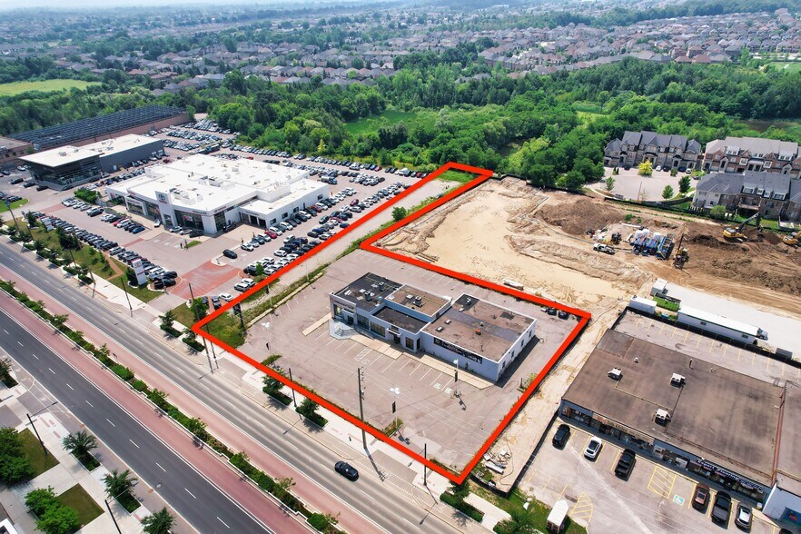 More Photos Of 11262 Yonge St, Richmond Hill Auto Dealership For Sale