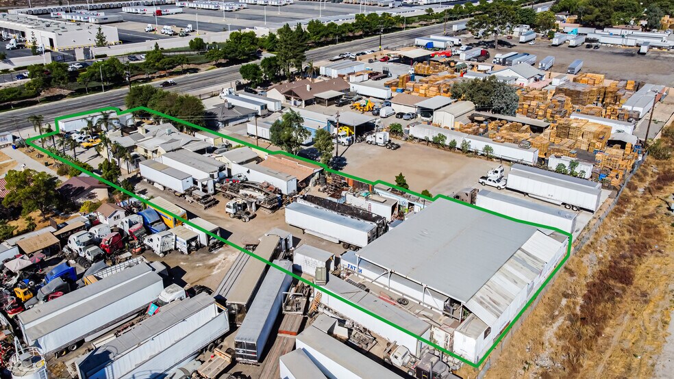 More Photos Of 18904 Cajon Blvd, San Bernardino Contractor Storage Yard For Sale