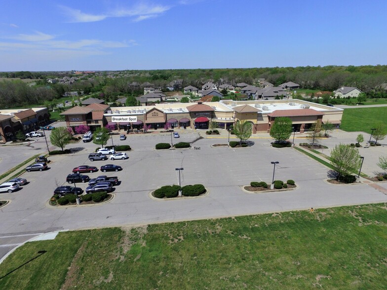 Primary Photo Of W State Line Rd @ 133rd St W, Leawood Unknown For Lease