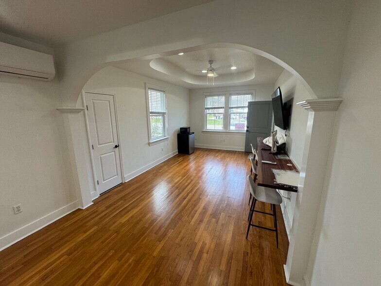 Primary Photo Of 514 Harrison Ave, New Orleans Office For Lease