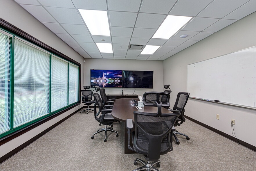 More Photos Of 1100 Brookstone Centre Pky, Columbus Office Residential For Sale