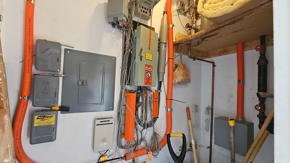 More Photos Of 17236 Harlem Ave, Tinley Park Office For Sale