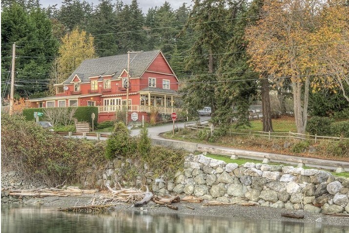 More Photos Of 4362 Crow Valley Rd, Eastsound Hotel For Sale
