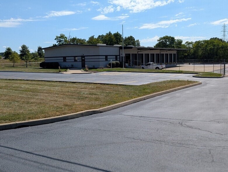 More Photos Of 7705 Foundation Dr, Florence Truck Terminal For Lease