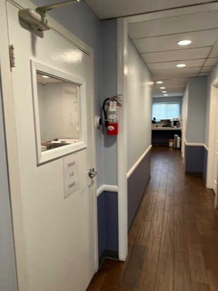 More Photos Of 5817 Temple City Blvd, Temple City Office For Sale