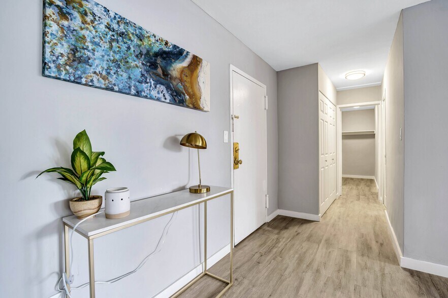 More Photos Of 220 S Lenola Rd, Maple Shade Township Apartments For Sale