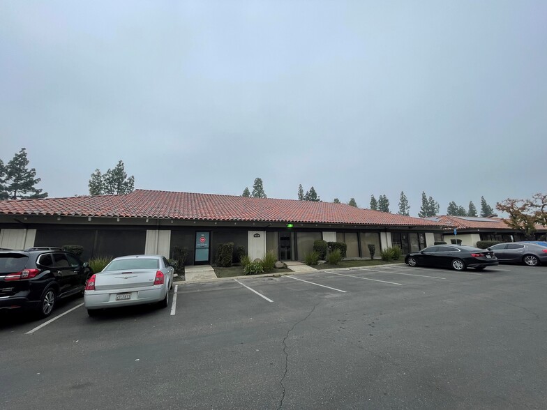 Primary Photo Of 5070 N 6th St, Fresno Office For Lease