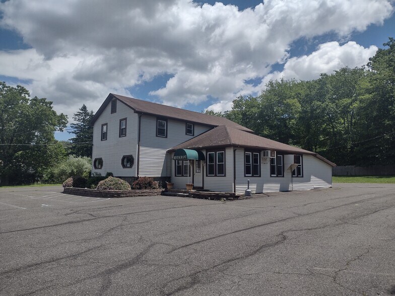 More Photos Of 282 County Road 513, Glen Gardner Restaurant For Sale