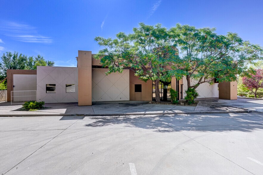 More Photos Of 3600 Ranch Dr, Prescott Freestanding For Sale