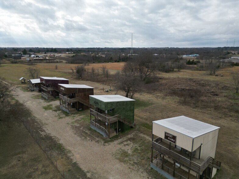 More Photos Of 2655 E 2078 Rd, Hugo Specialty For Sale