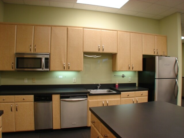 More Photos Of 1002 Marble Heights Dr, Marble Falls Medical For Lease