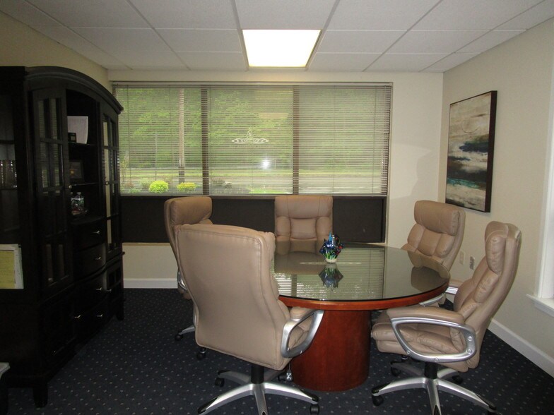 More Photos Of 1347 Us Highway 46 W, Ledgewood Office For Sale