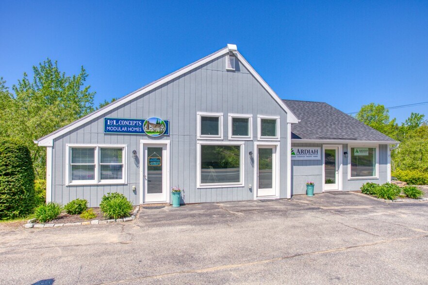 Primary Photo Of 957 Wiscasset Rd, Boothbay Storefront Retail Office For Sale