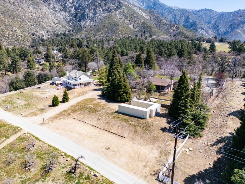 More Photos Of 11550 Raspberry Ln, Oak Glen Specialty For Sale