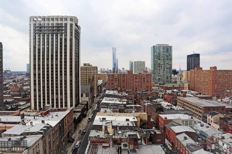 More Photos Of 135 S 20th St, Philadelphia Apartments For Lease