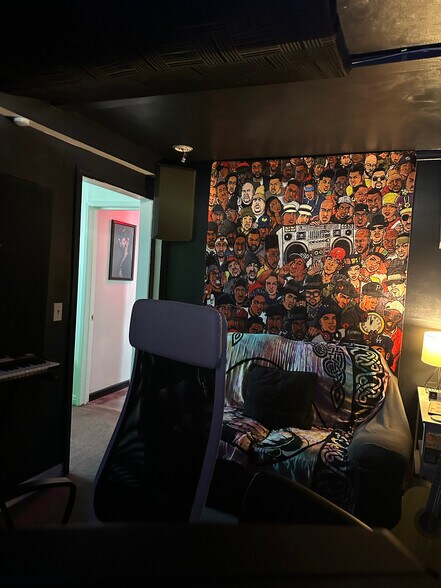 More Photos Of 5520-5522 Cahuenga Blvd, North Hollywood Freestanding For Sale