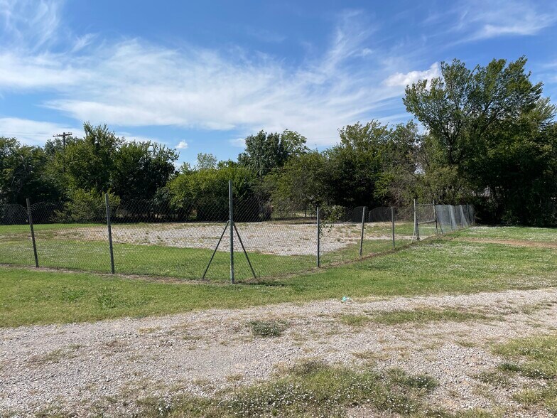 More Photos Of N Flood Ave, Norman Land For Lease