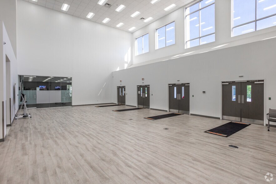 More Photos Of 4505 Derrick Industrial Pky, Atlanta Distribution For Lease