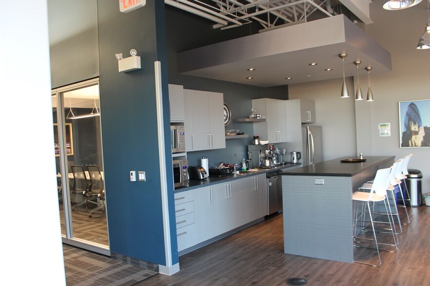 More Photos Of 375 Hagey Blvd, Waterloo Office For Lease