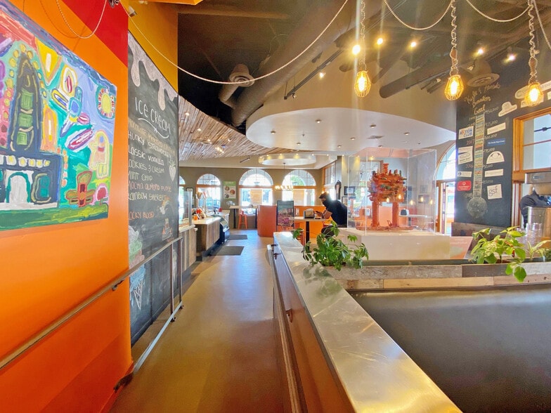 More Photos Of 791 Chapala St, Santa Barbara Apartments For Sale