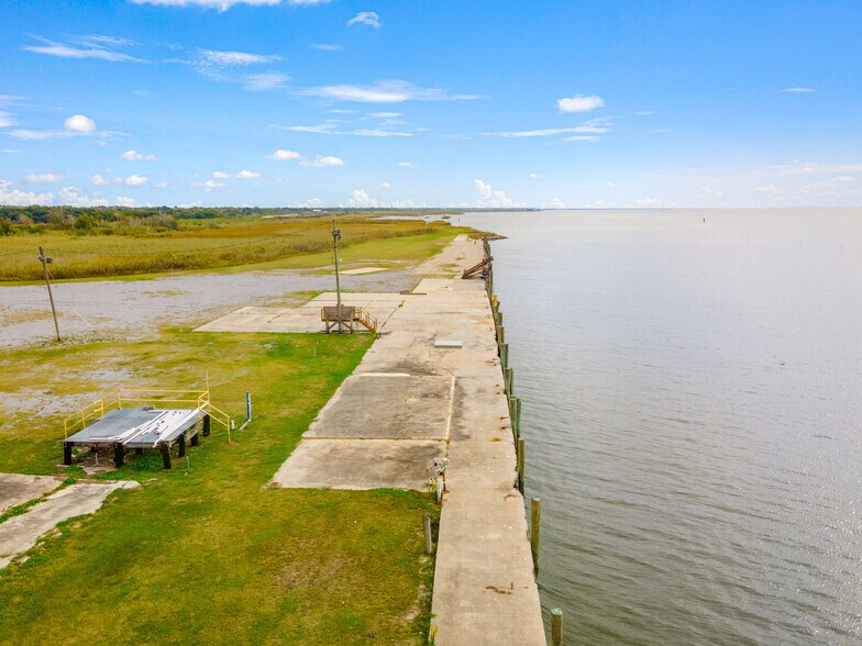 More Photos Of 186 Perino Rd, Buras Land For Lease