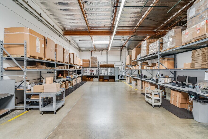 More Photos Of 14291 Commerce Dr, Garden Grove Manufacturing For Sale