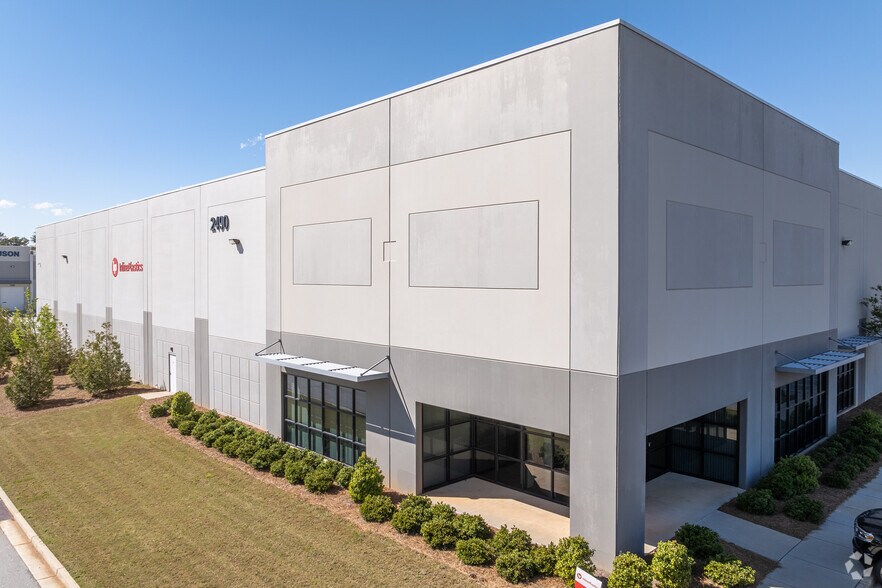 More Photos Of 2490 Dogwood Dr, Conyers Warehouse For Lease