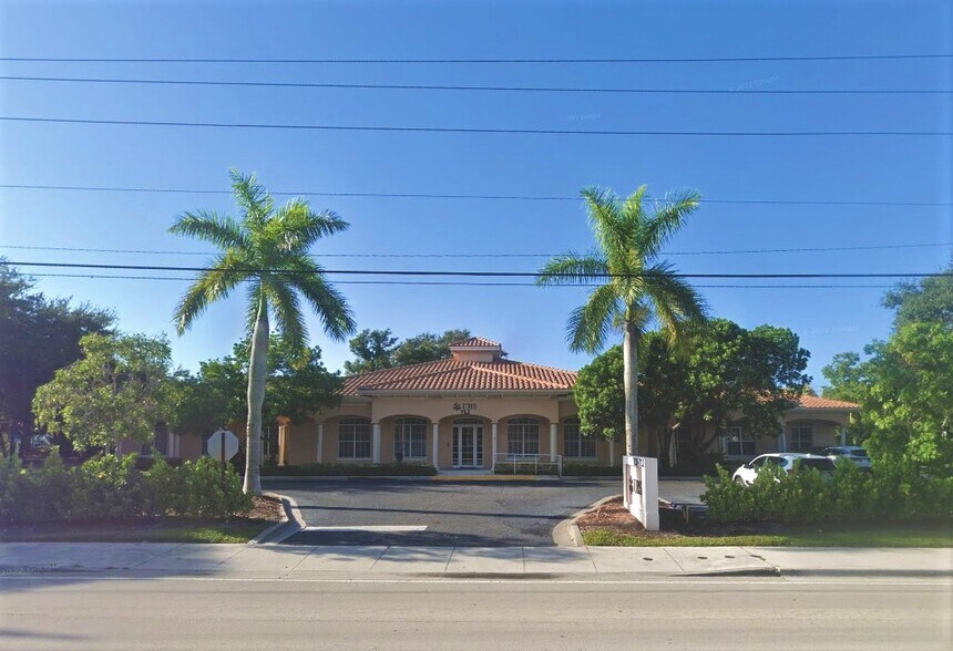 More Photos Of 710 SE Ocean Blvd, Stuart Office For Lease