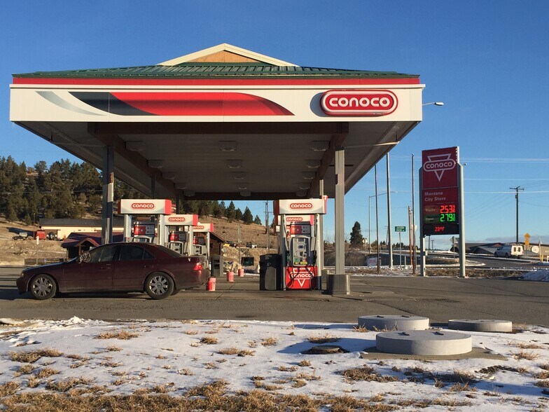 More Photos Of 1 Jackson Creek Rd, Montana City Hotel For Sale