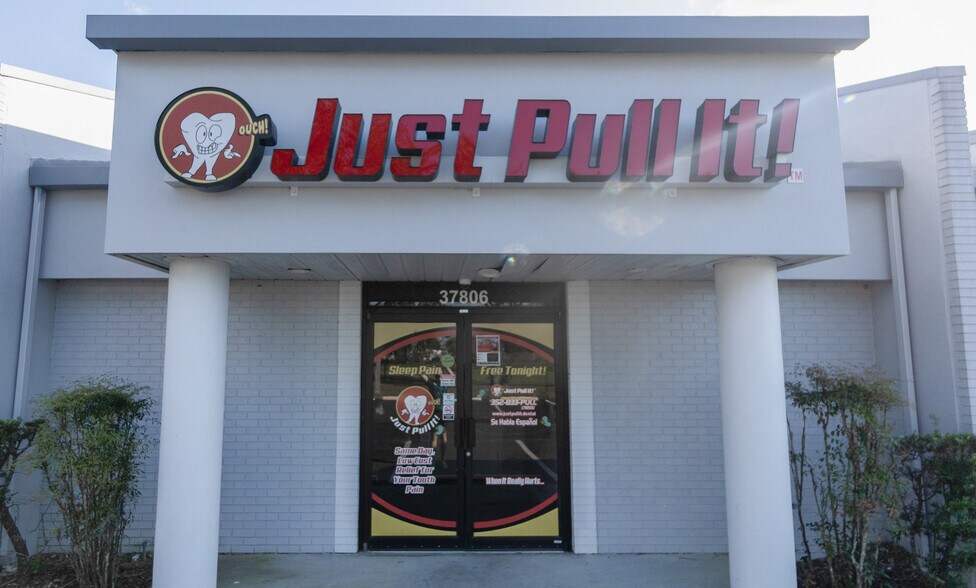 More Photos Of 37810 Medical Arts Ct, Zephyrhills Medical For Sale