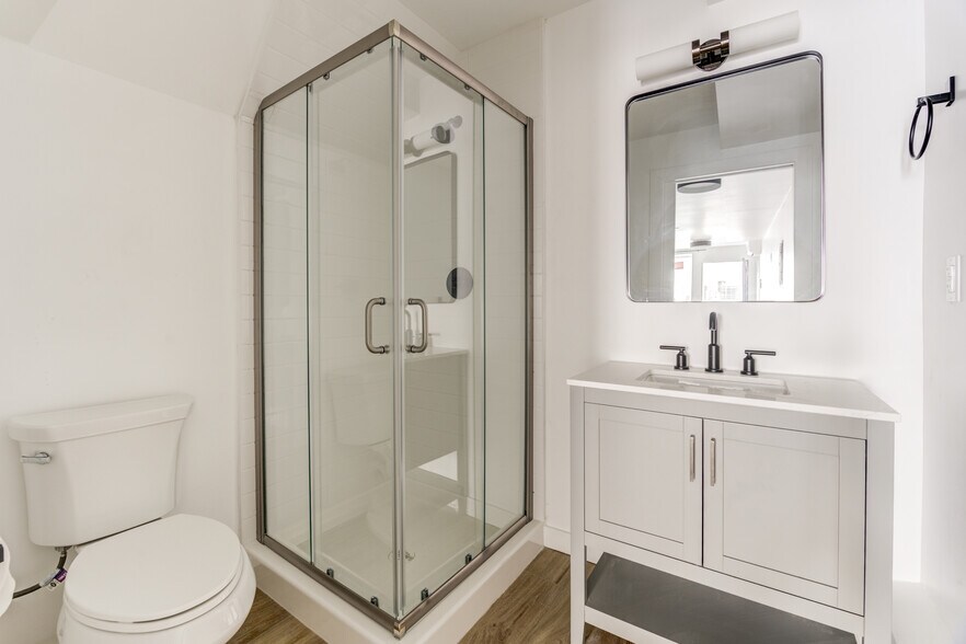 More Photos Of 4723-4727 W Beverly Blvd, Los Angeles Apartments For Sale