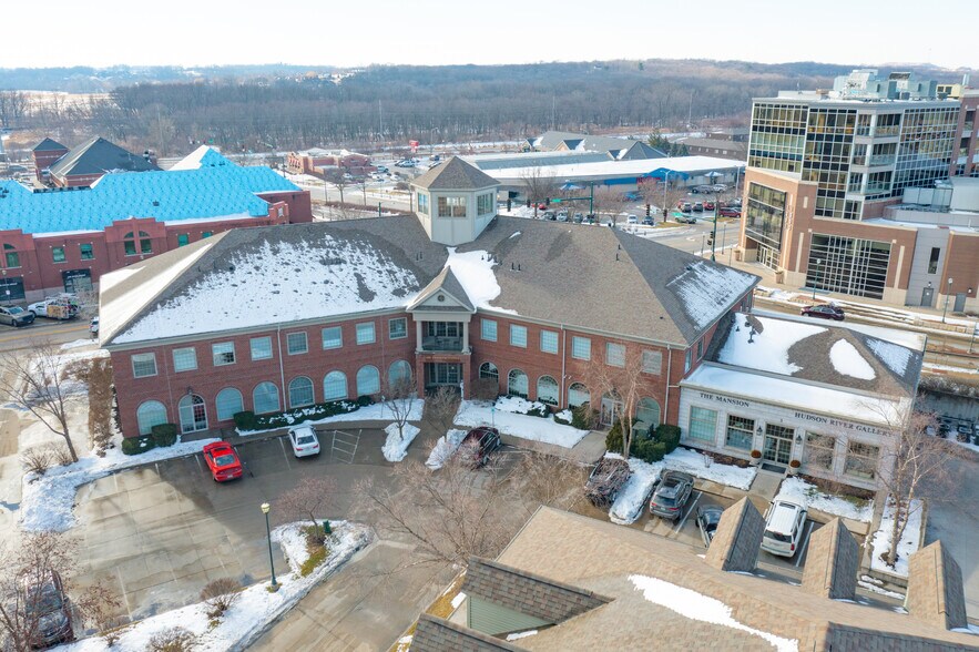 More Photos Of 501 12th Ave, Coralville Office For Lease