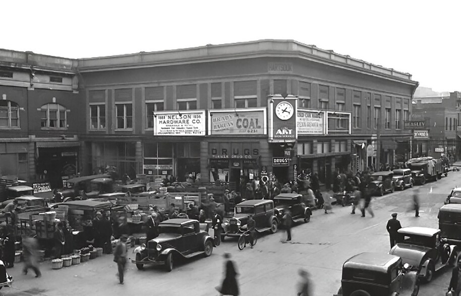 More Photos Of 210 Market St SE, Roanoke Storefront For Lease