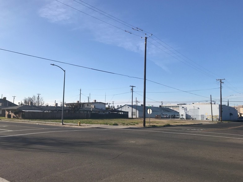 Primary Photo Of 320-324 N D St, Madera Land For Sale