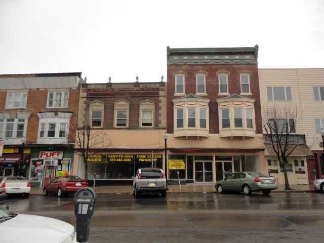 Primary Photo Of 14-20 N Main St, Shenandoah Apartments For Lease