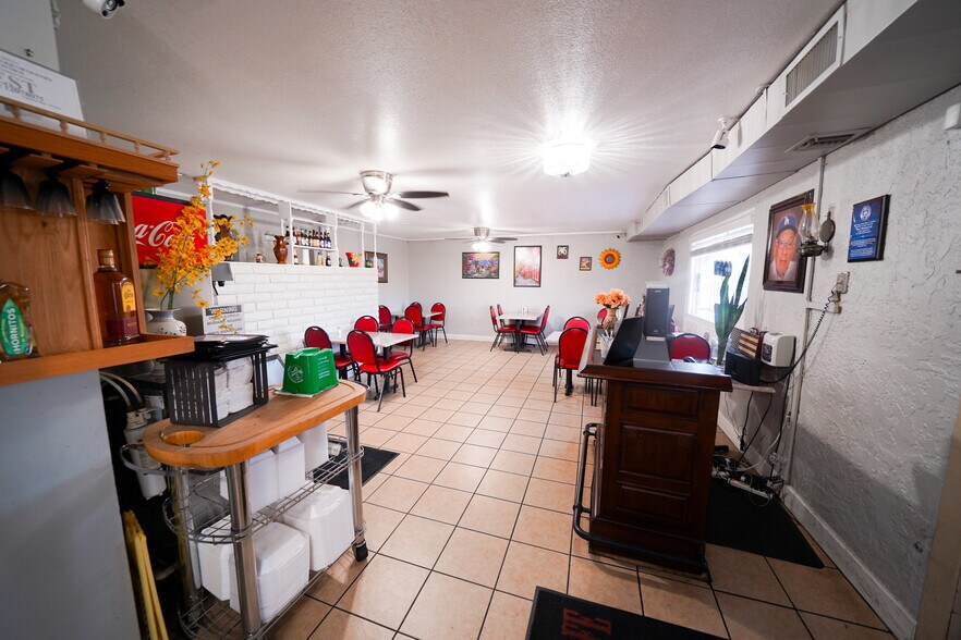 More Photos Of 301 W Main St, Avondale Restaurant For Sale