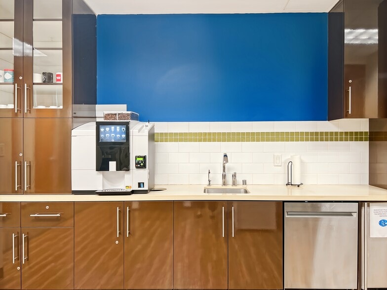 More Photos Of 1255 Treat Blvd, Walnut Creek Coworking Space