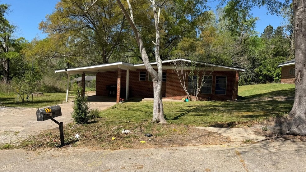 More Photos Of 3 Luker Cir, Selma Apartments For Sale