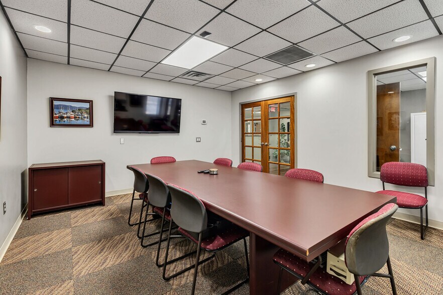 More Photos Of 277 Wilson Pike Cir, Brentwood Office For Sale