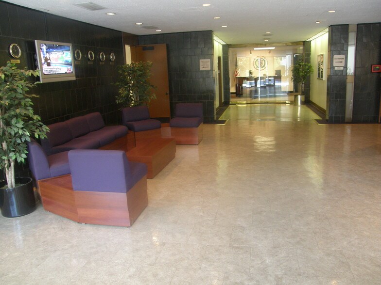 More Photos Of 3951 Snapfinger Pky, Decatur Office For Lease