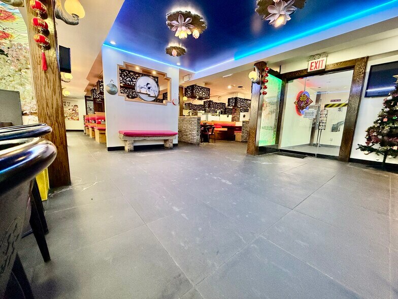 More Photos Of 235 New Dorp Ln, Staten Island Lodge Meeting Hall For Lease