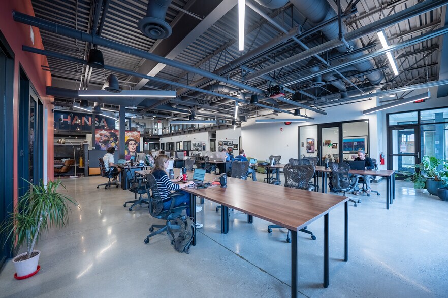 More Photos Of 505 Ellicott St, Buffalo Office Residential For Lease