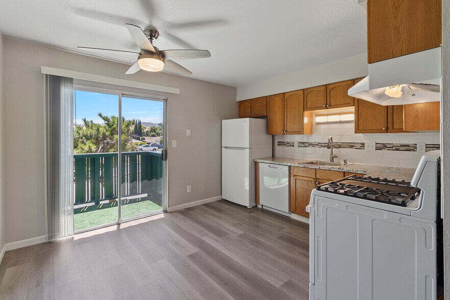 More Photos Of 1600 Buchanan Rd, Antioch Apartments For Sale