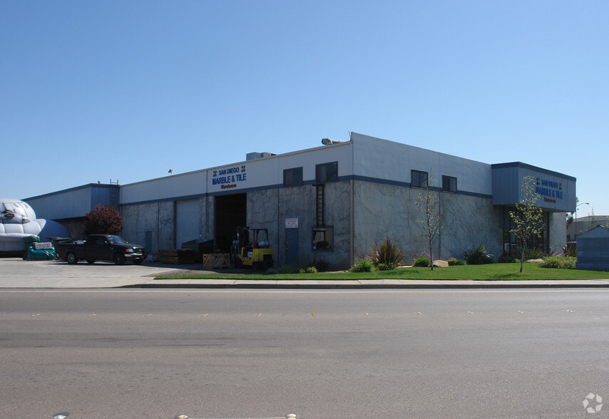 More Photos Of 1080 W Bradley Ave, El Cajon Manufacturing For Lease
