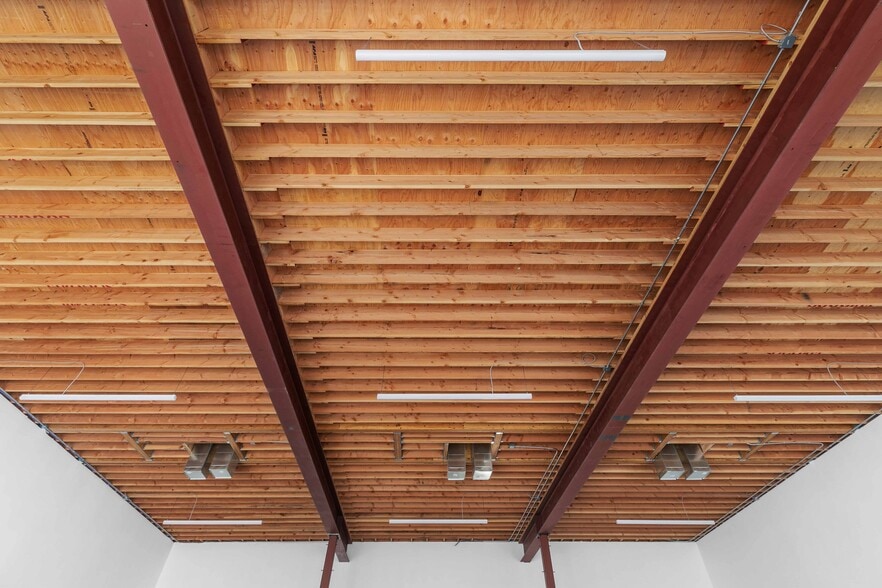 More Photos Of 5933 Vineland Ave, North Hollywood Storefront For Lease